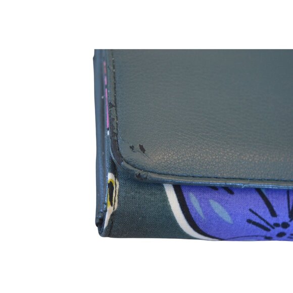 Vera Bradley Falling Flowers 2017 Retired Tri Fold Wallet Bohemian Polka Dots - Picture 2 of 7